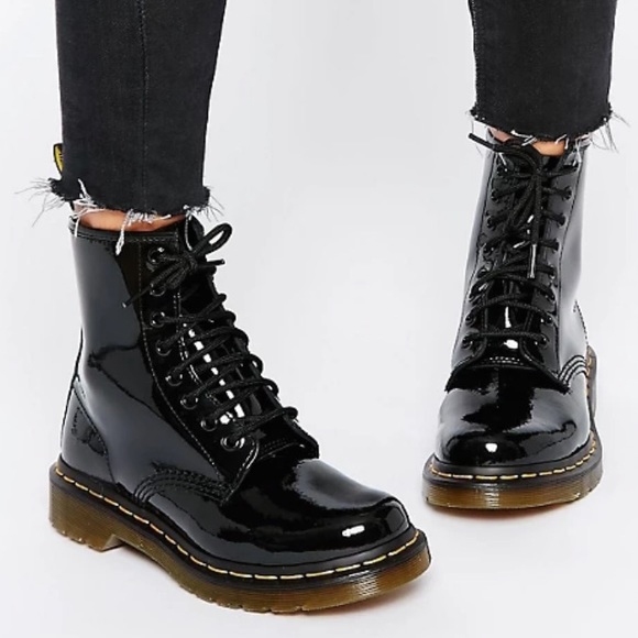 Dr. Martens Shoes - Dr. Martens 1460  Patent Combat Boot